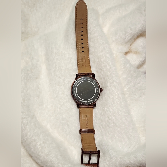 MICHAEL KORS Kinley Copper Dial Ladies Dress Watch - Picture 2 of 5